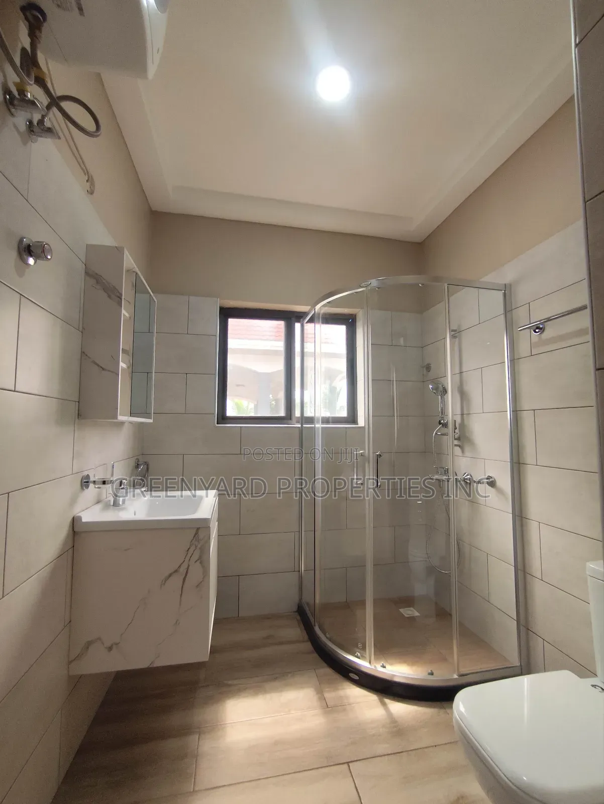 3bdrm Townhouse / Terrace in Trasacco, East Legon for rent