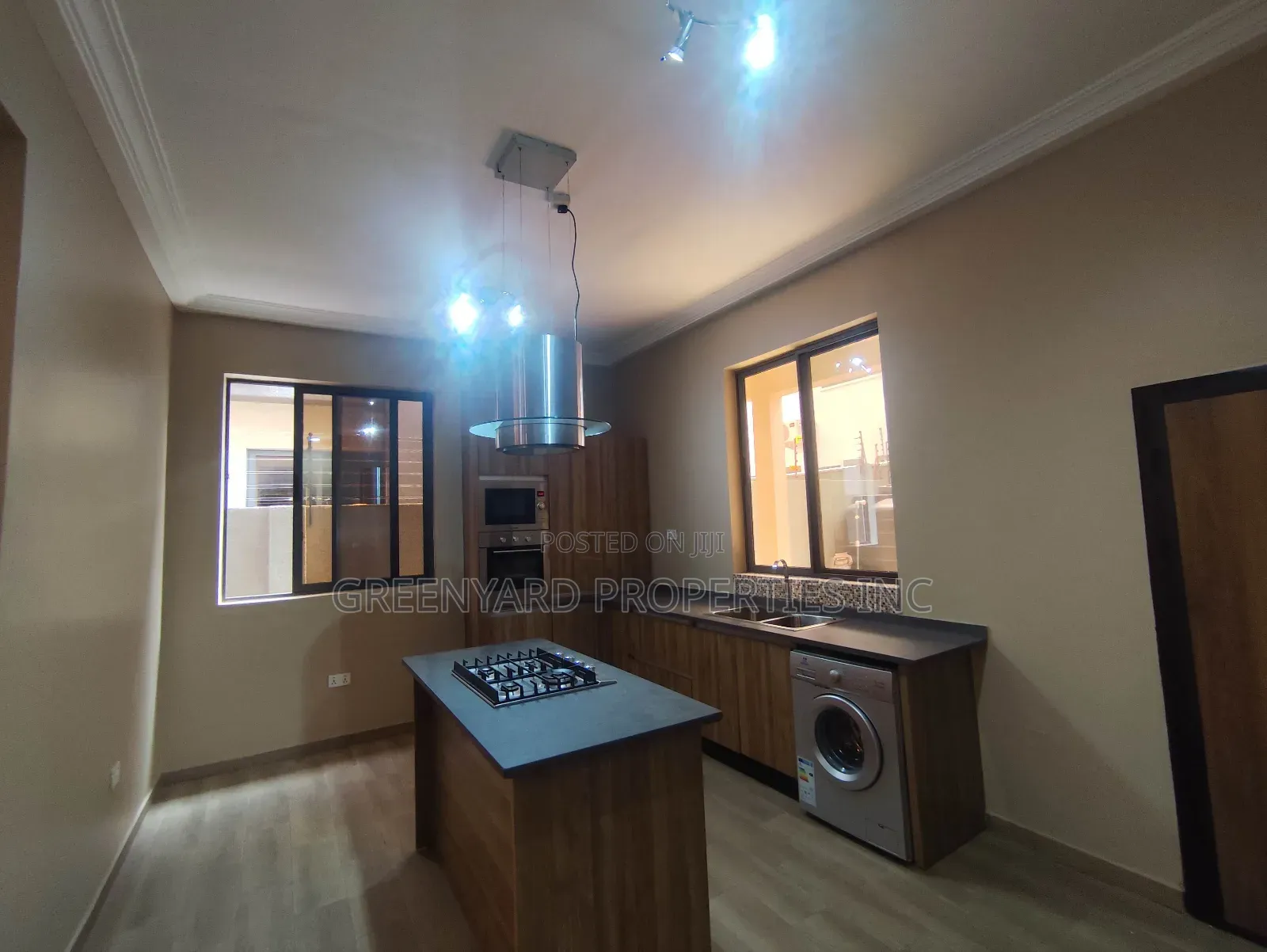 3bdrm Townhouse / Terrace in Trasacco, East Legon for rent