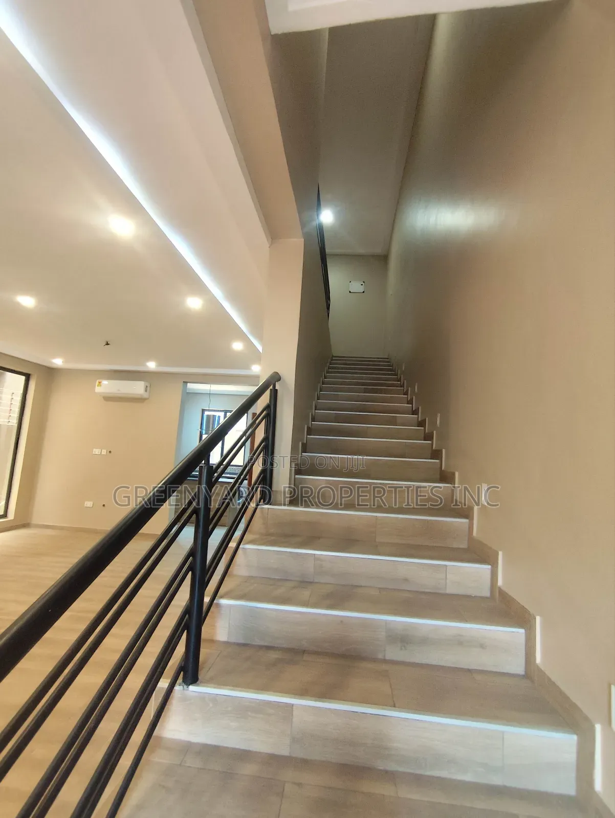 3bdrm Townhouse / Terrace in Trasacco, East Legon for rent