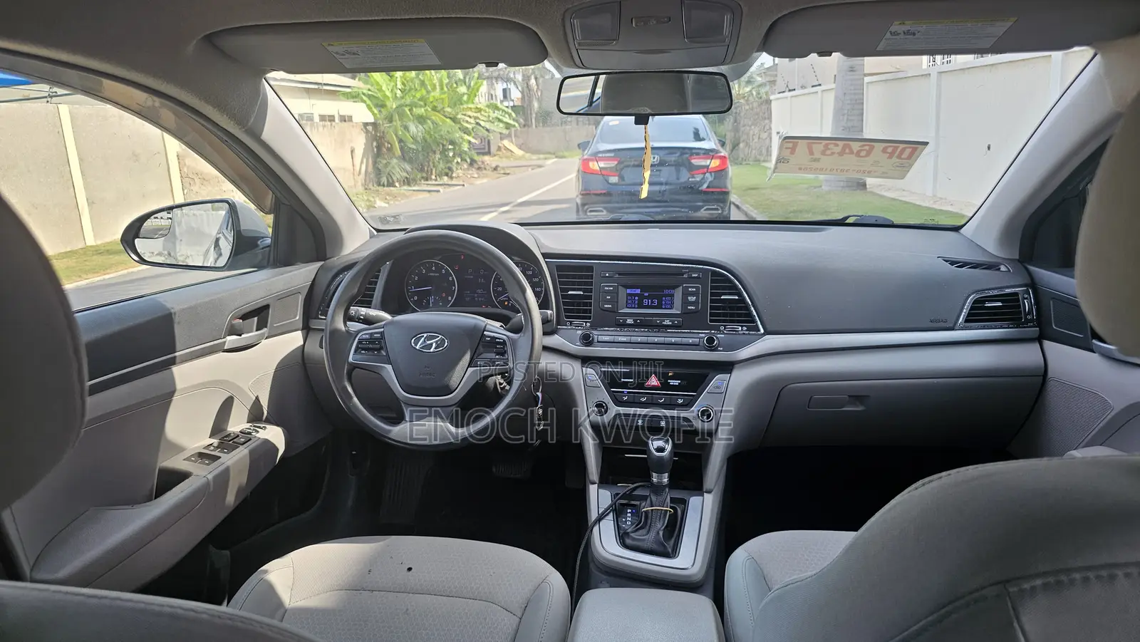 Hyundai Elantra Limited Sedan FWD (2.0L 4cyl 6A) 2017 Blue