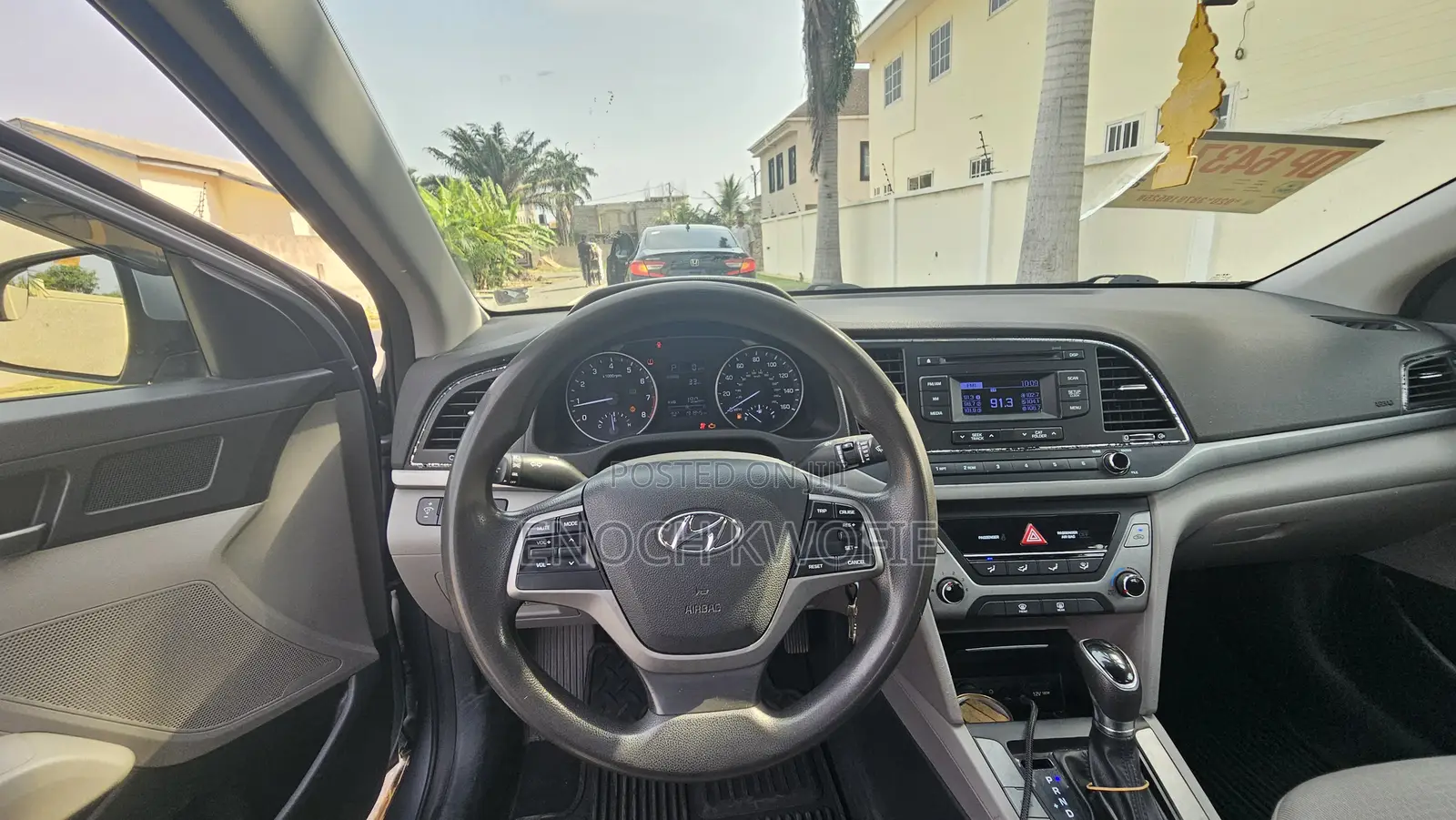 Hyundai Elantra Limited Sedan FWD (2.0L 4cyl 6A) 2017 Blue