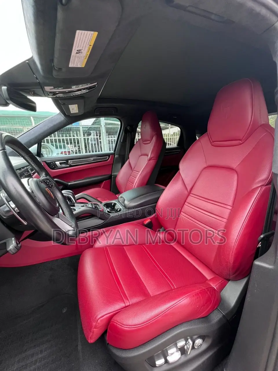 Porsche Cayenne GTS Coupe AWD 2021 White