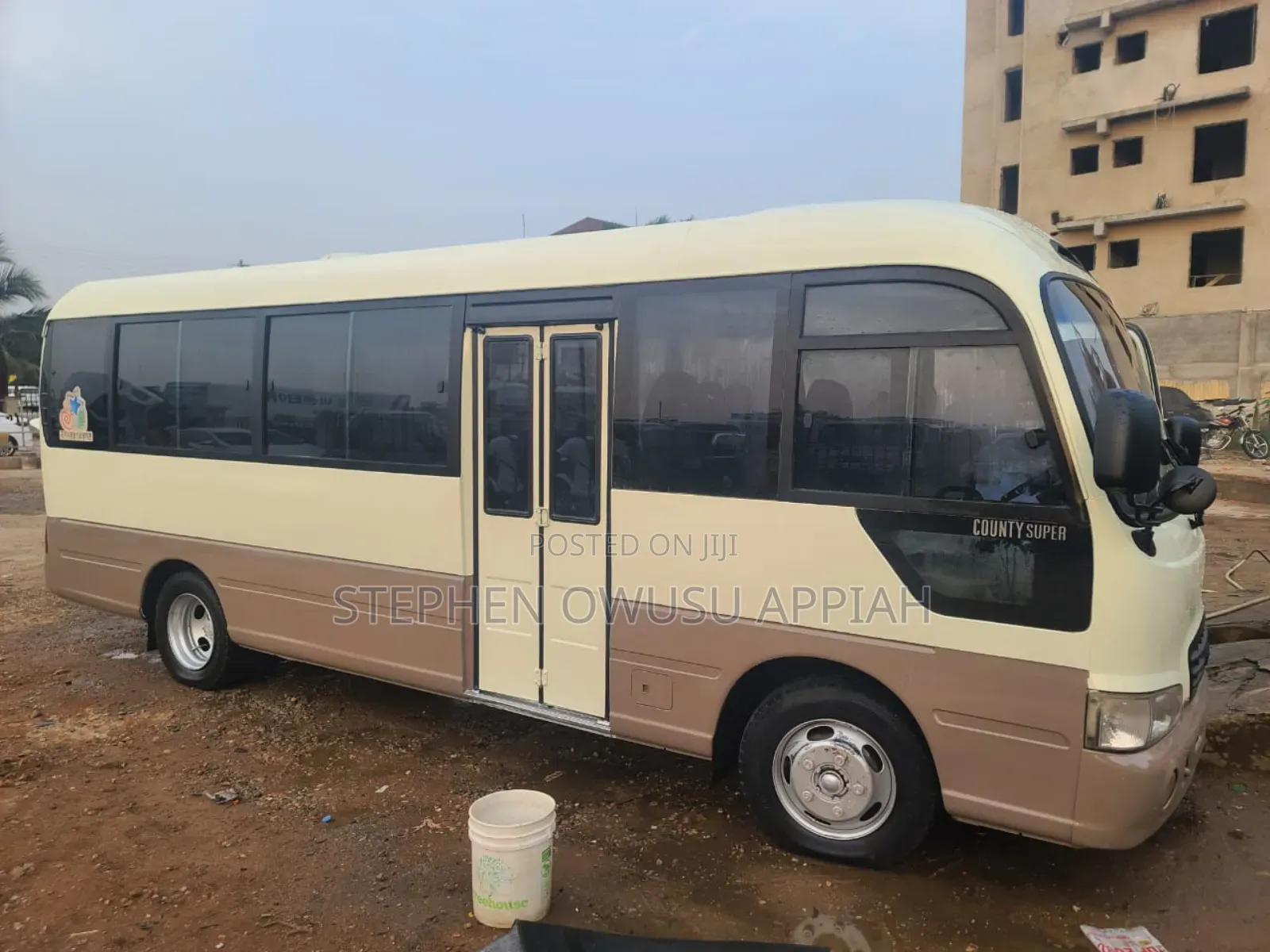 Hyundai County 2015 Grey