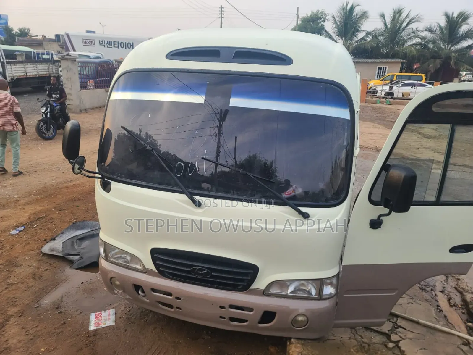 Hyundai County 2015 Grey