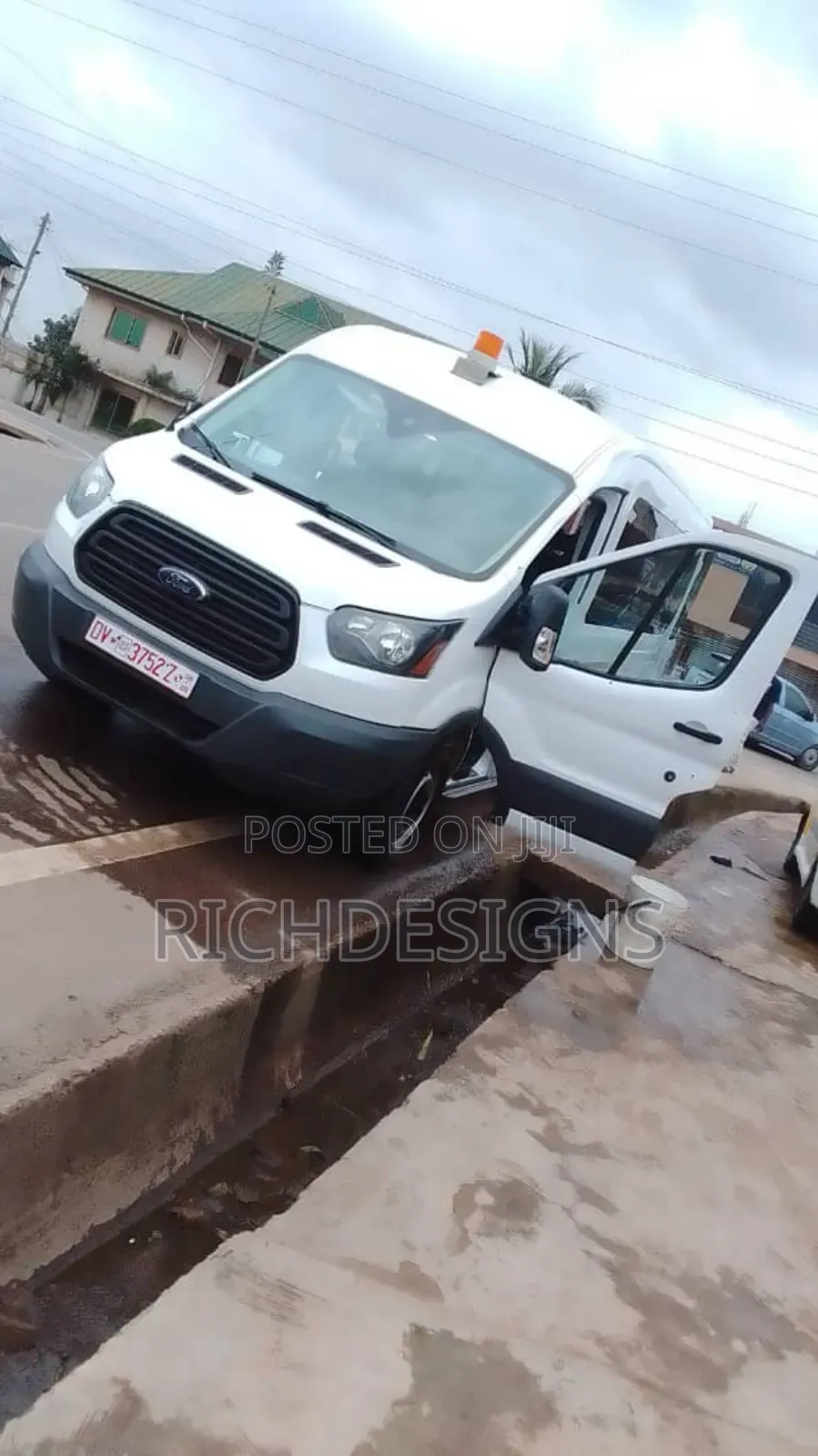 Ford Transit 2016 White