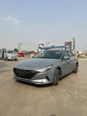 Hyundai Elantra 2021 Gray