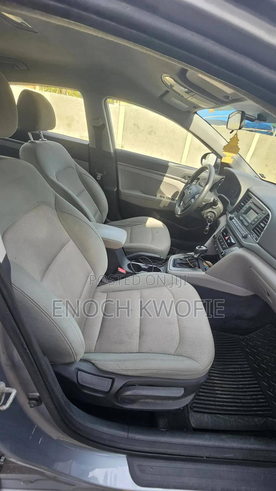 Hyundai Elantra Limited Sedan FWD (2.0L 4cyl 6A) 2017 Blue