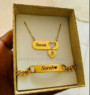 Customized Necklace With Bracelet