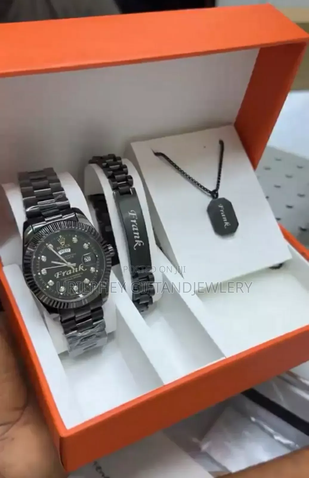 Exquisite Customized Jewelry Set