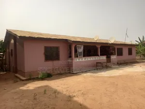 4bdrm House in Atimatim Maase (, Kumasi Metropolitan for sale