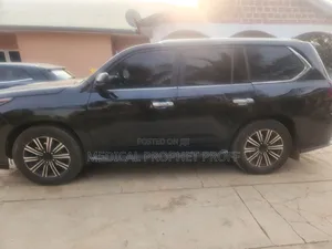 Lexus LX 570 AWD 2013 Black