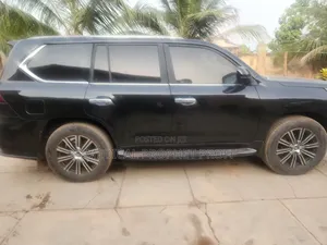 Lexus LX 570 AWD 2013 Black