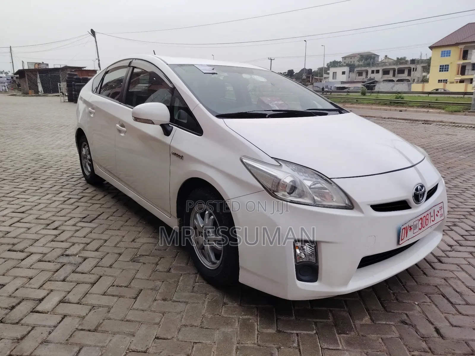 Toyota Prius Plug-in Advanced 2012 White