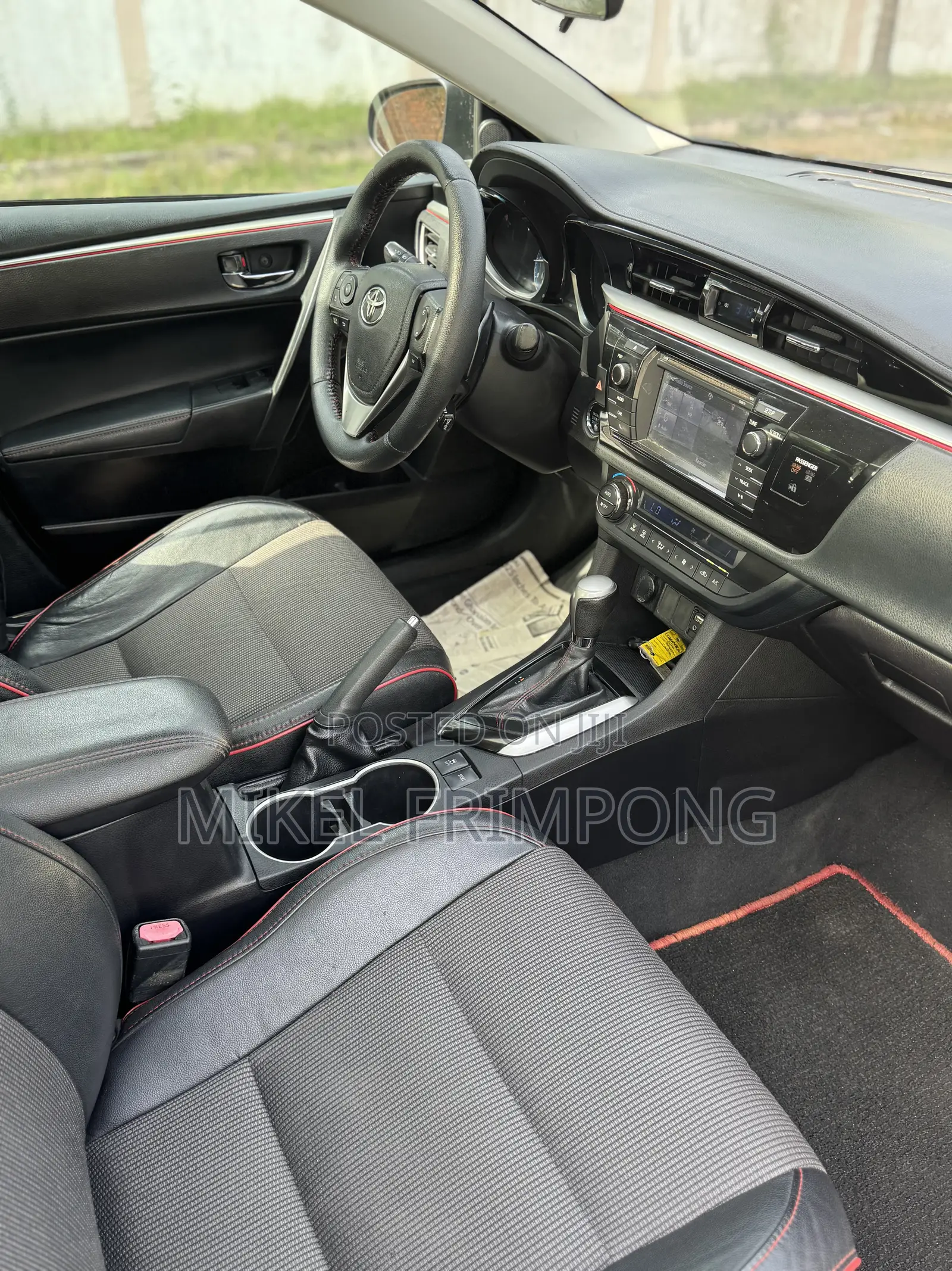 Toyota Corolla S w/Special Edition Pkg (1.8L 4cyl CVT) 2016 Black