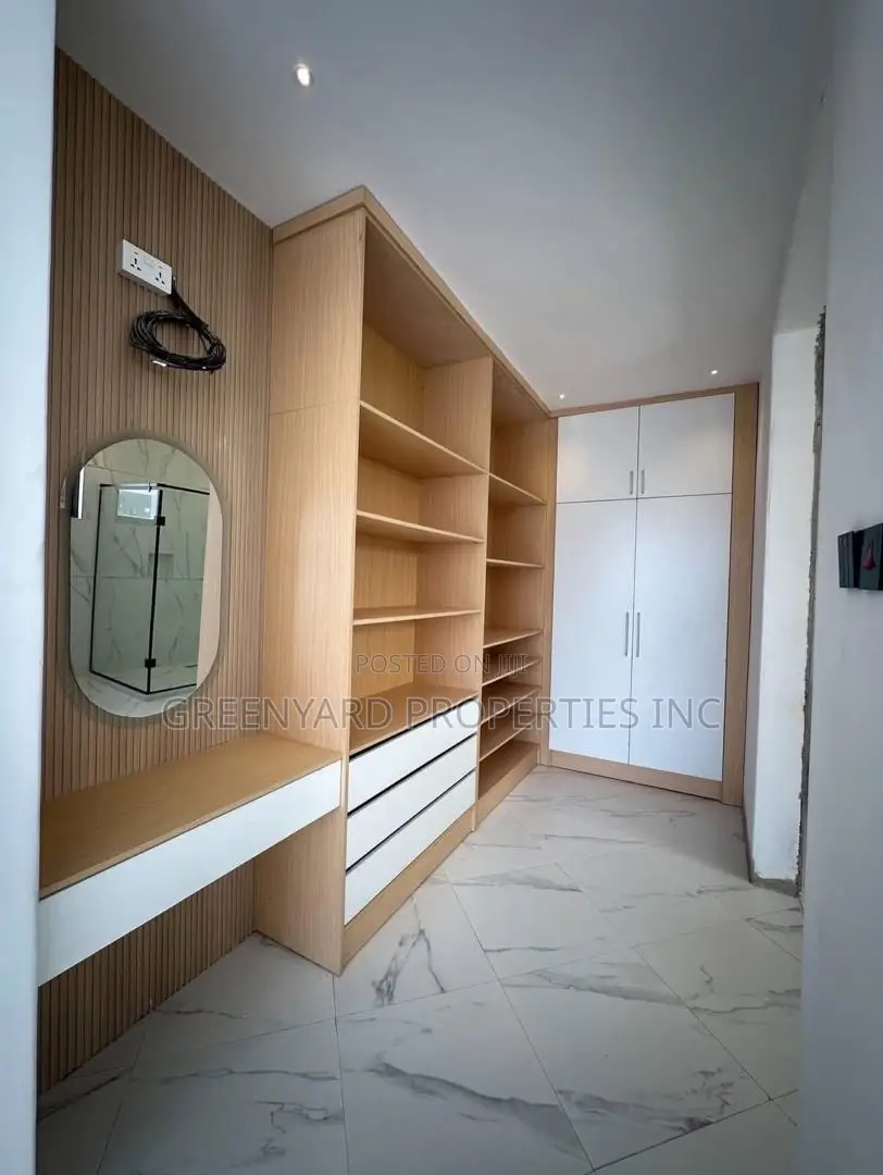 4bdrm House in Adjiringanor 🌹, East Legon for sale