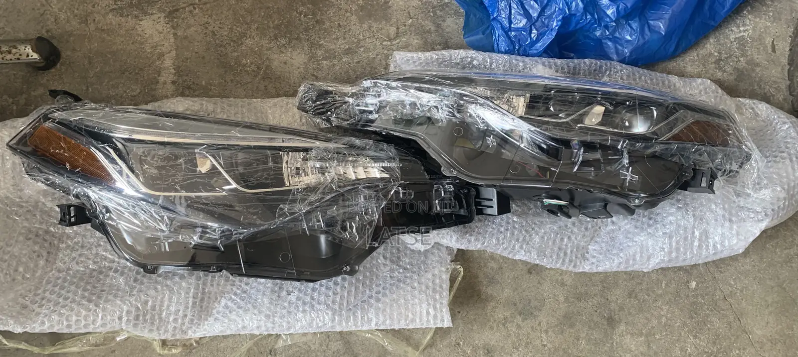 Toyota Corolla 2017,2018,2019 Headlight Pair