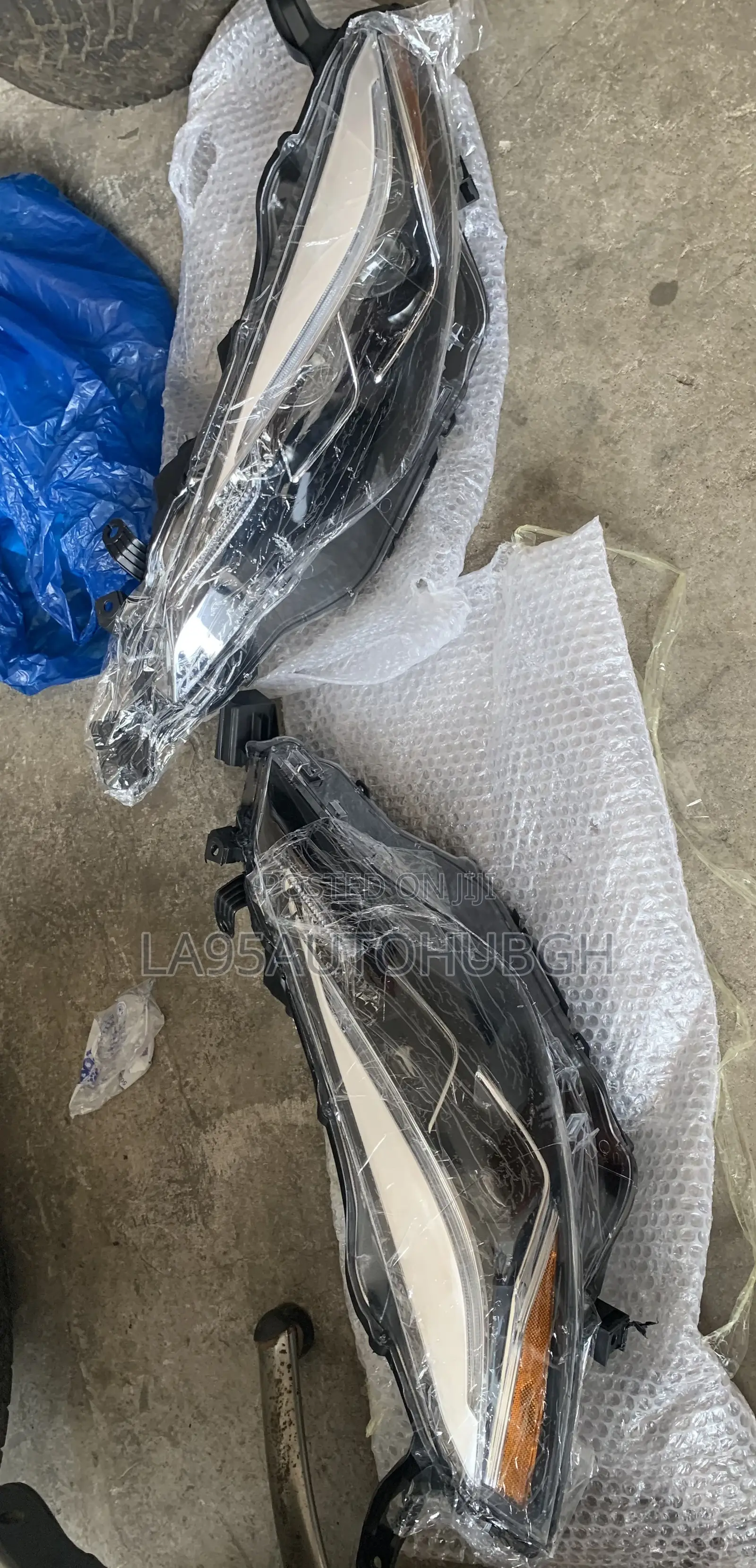 Toyota Corolla 2017,2018,2019 Headlight Pair