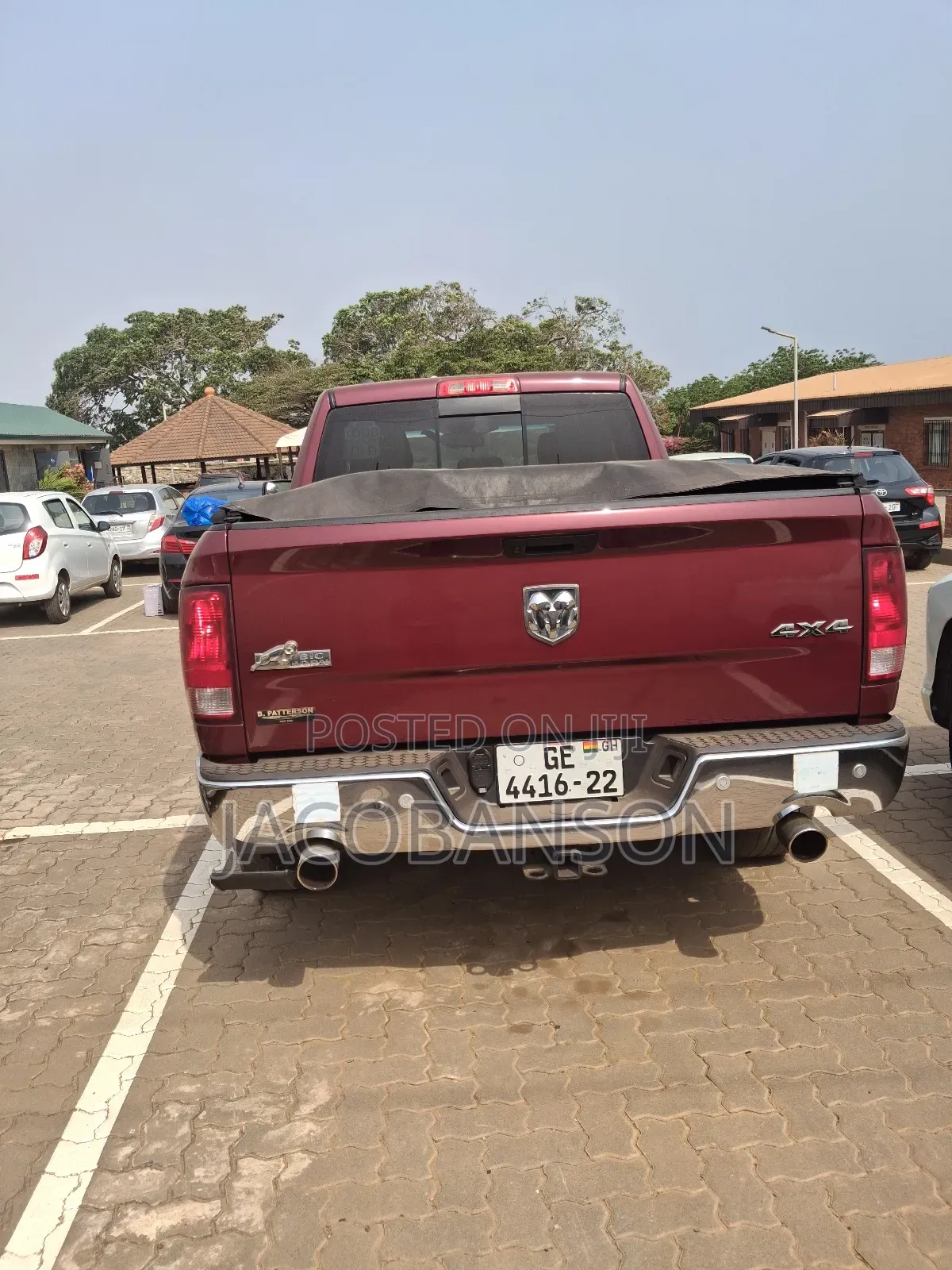 Dodge RAM 2015 Brown