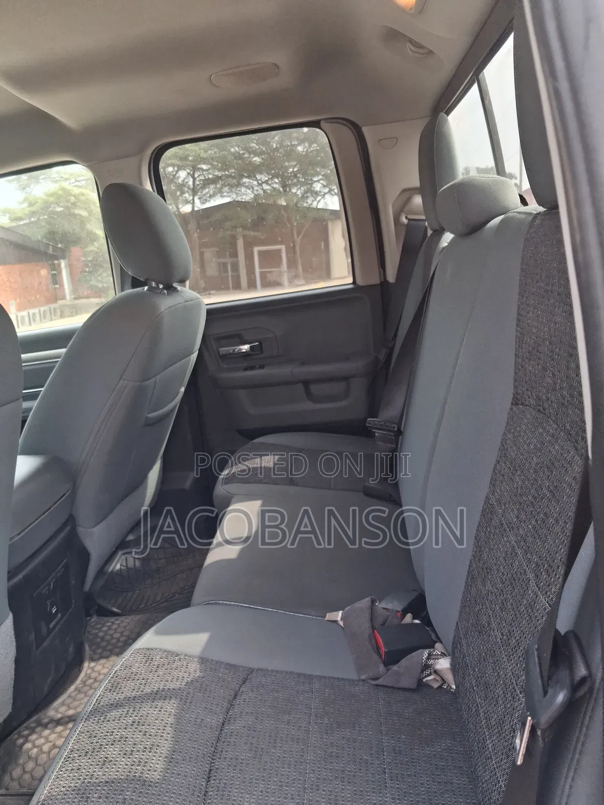 Dodge RAM 2015 Brown