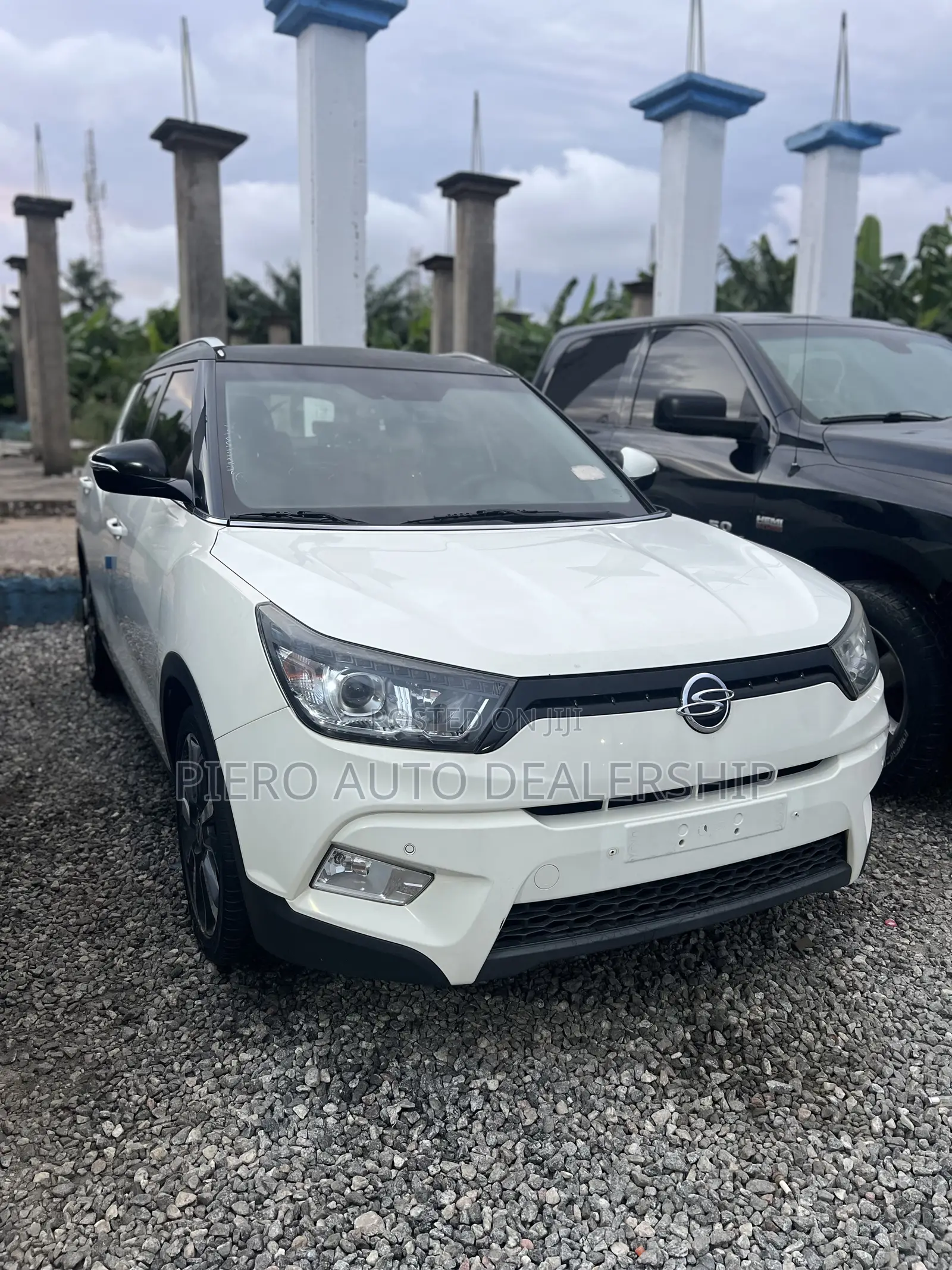 SsangYong Kyron 2017 White