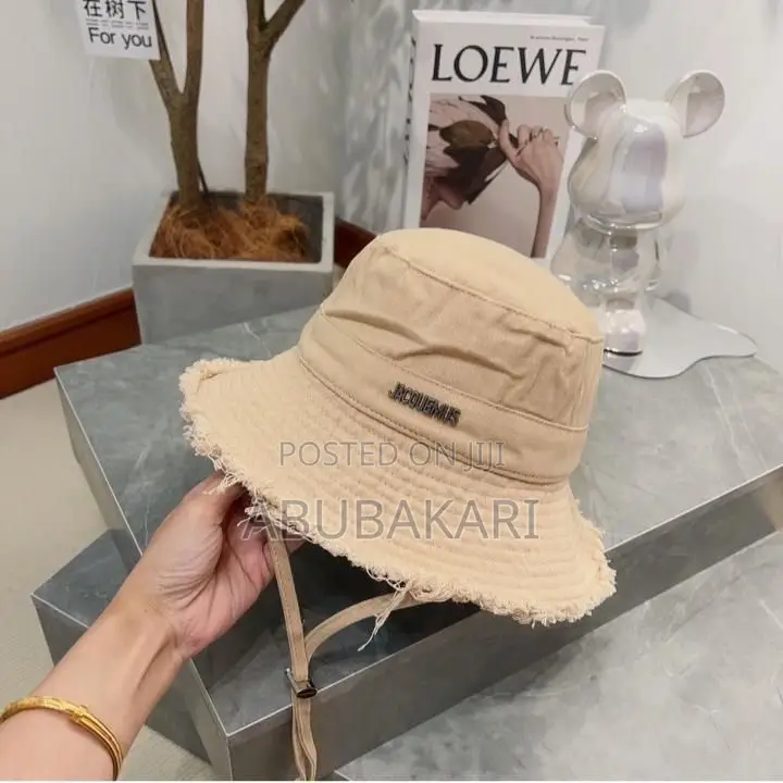 Bucket Hat