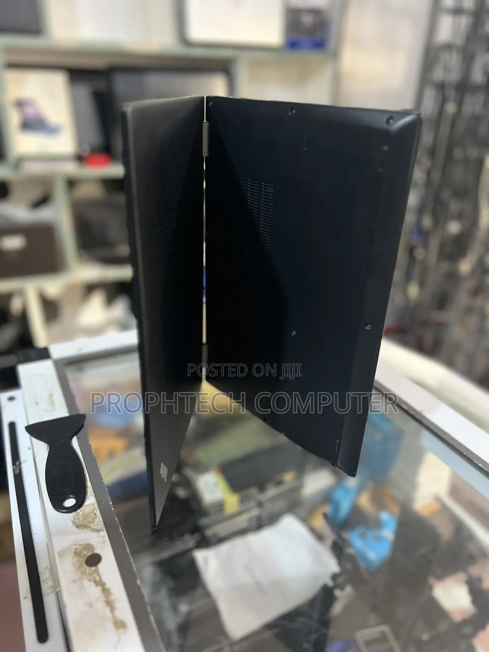Laptop Lenovo ThinkPad Yoga 370 8GB Intel Core I5 SSD 256GB