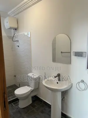 2bdrm Apartment in Ike Darry Properties, Tseaddo for rent