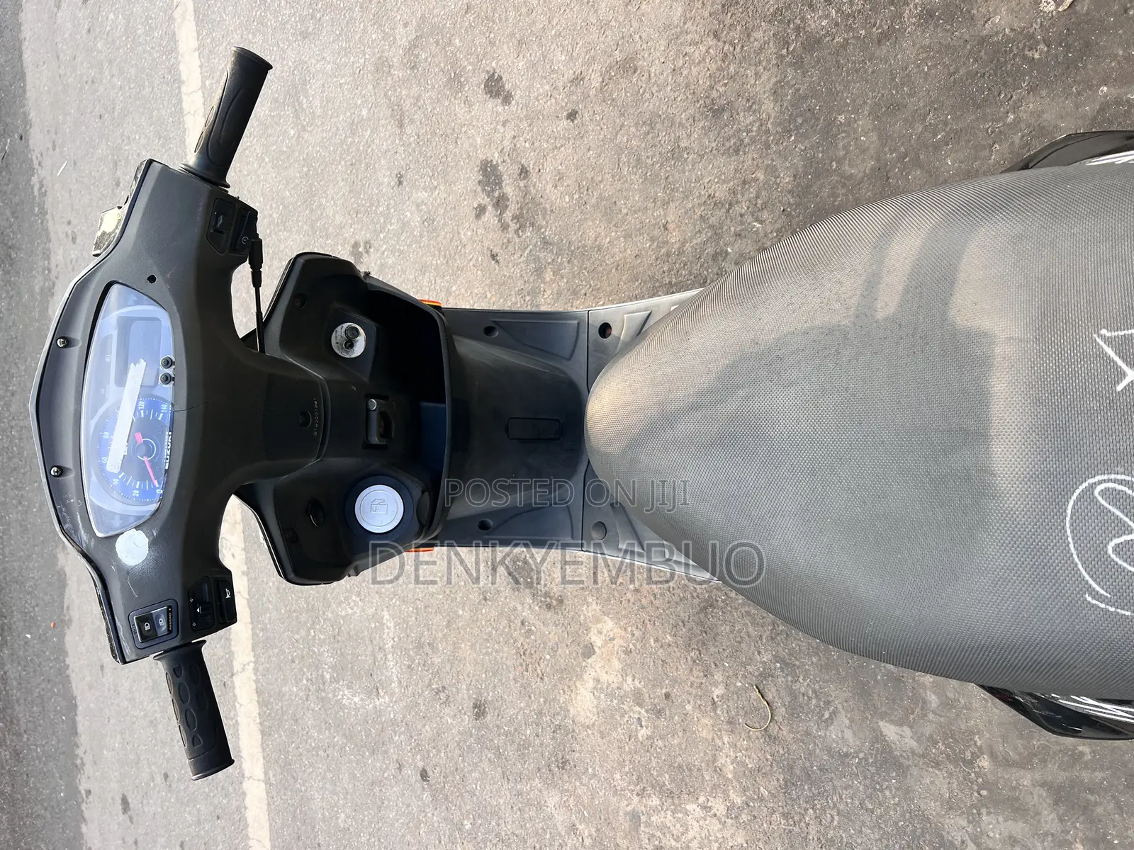Suzuki 2026 Black