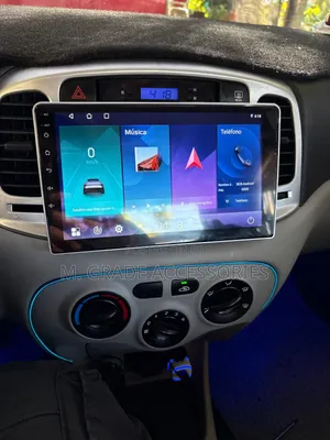 Hyundai Accent/Verna 2008–2011 + Ahd Night Vision Cam + Apple Carplay