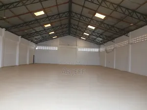 Warehouse Available for Rent at Kotwi Nkranza Kumasi