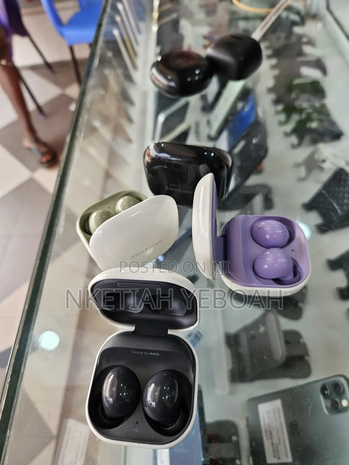 Samsung Buds