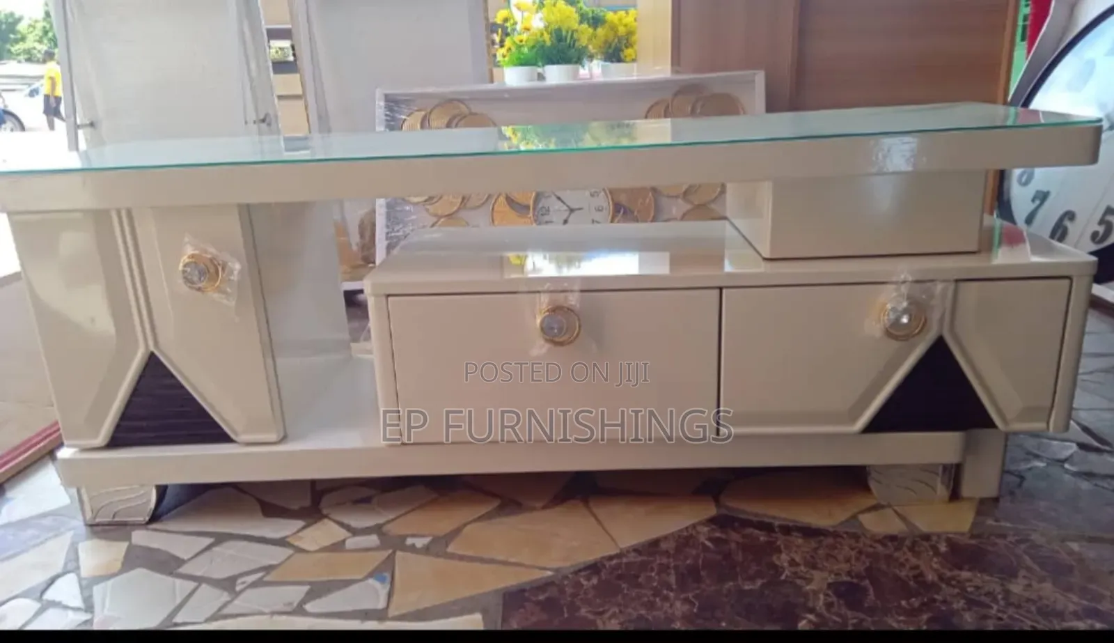 Centre Table And Tv Stand Set