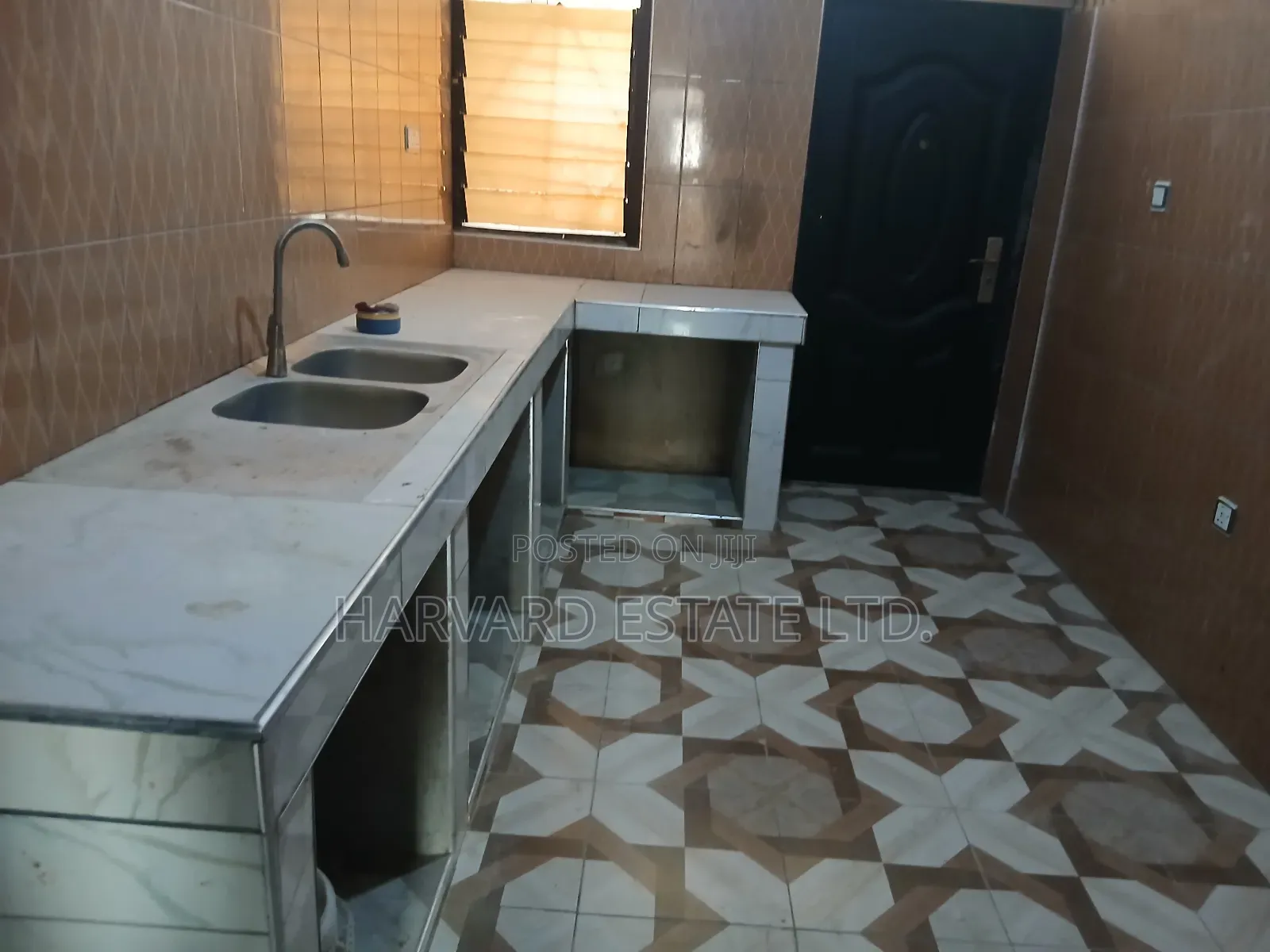 3bdrm House in Tech Appiadu Newsite, Kumasi Metropolitan for rent