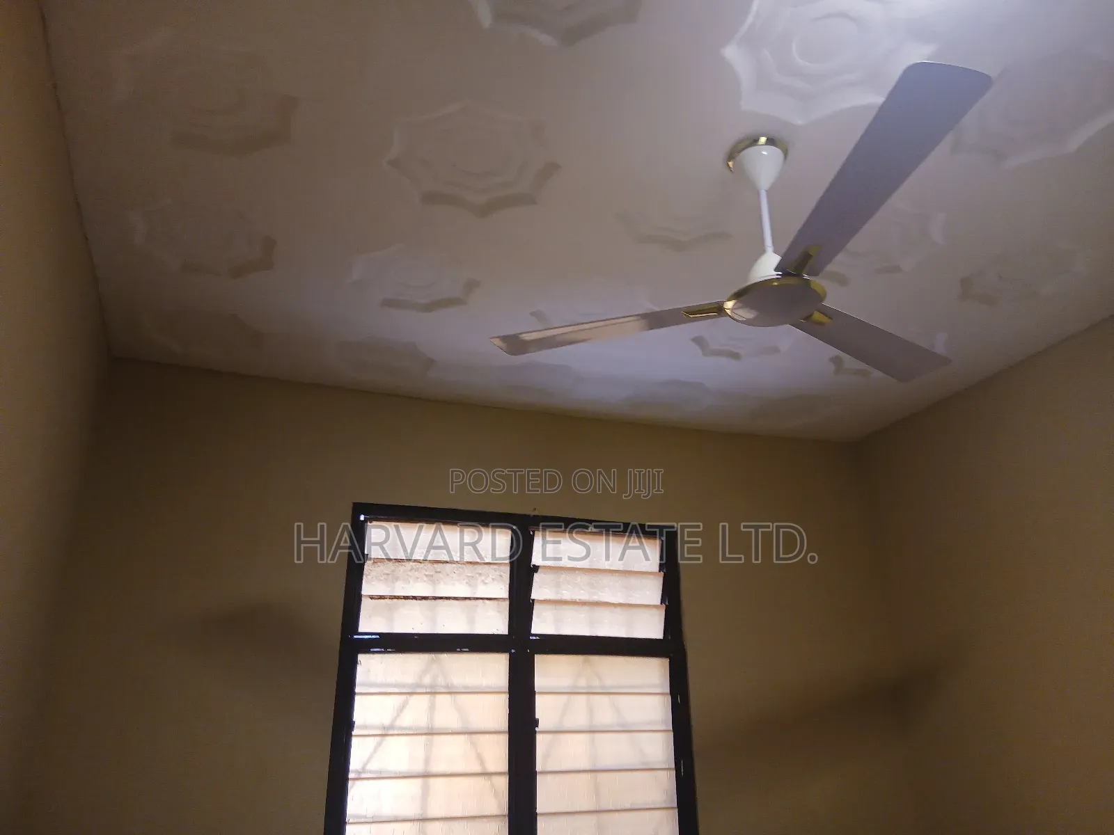 3bdrm House in Tech Appiadu Newsite, Kumasi Metropolitan for rent