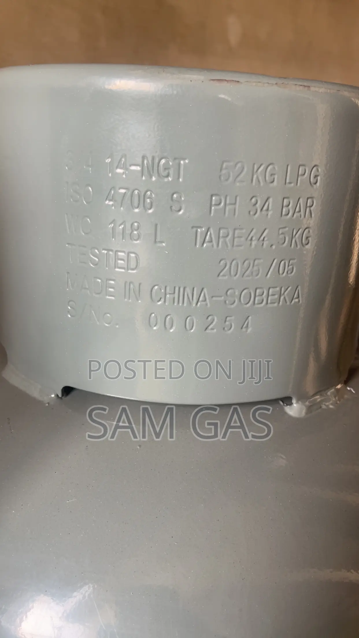 Gas Cylinders ( 52kg ) 118 Liters