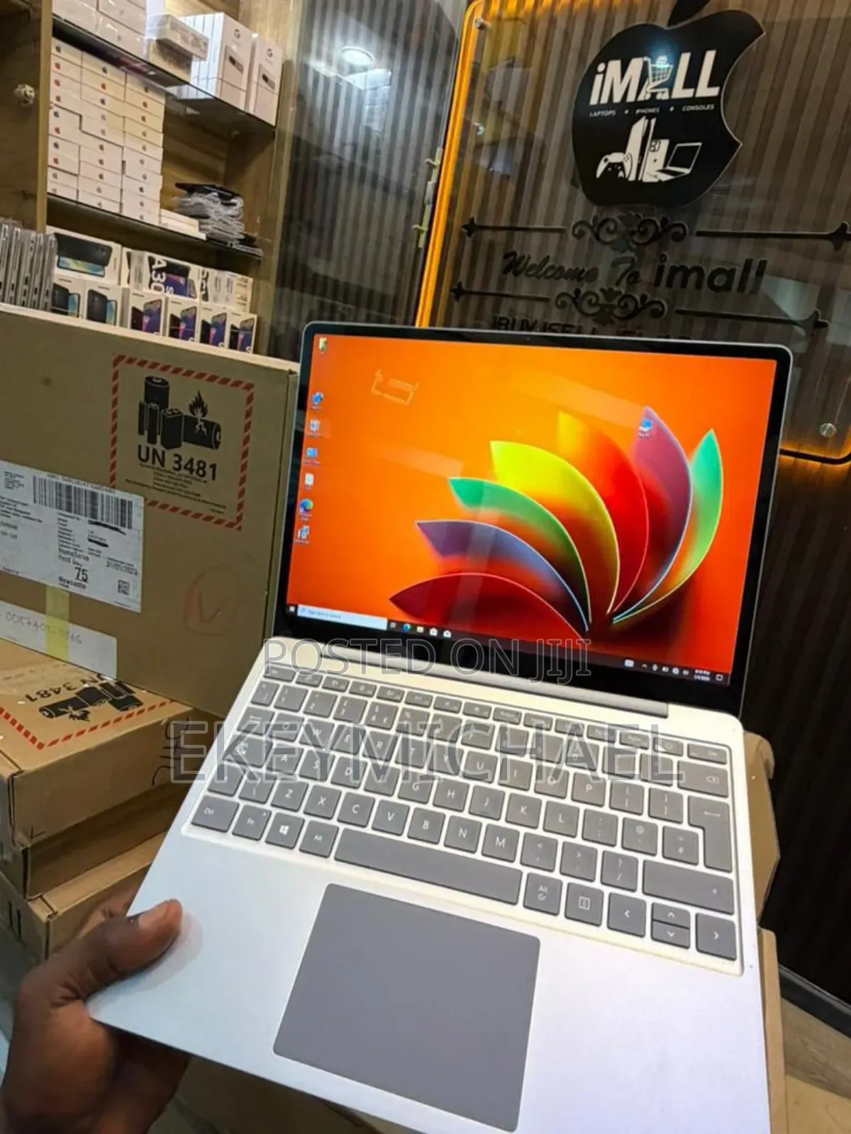 Laptop Microsoft Surface Go 16GB Intel Core I5 SSD 256GB