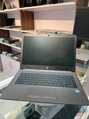 Laptop HP 240 G7 8GB Intel Celeron SSD 128GB