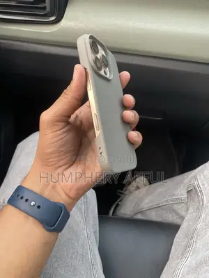 Apple iPhone 16 Pro 256 GB Gold