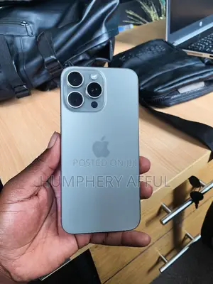 Apple iPhone 15 Pro Max 256 GB