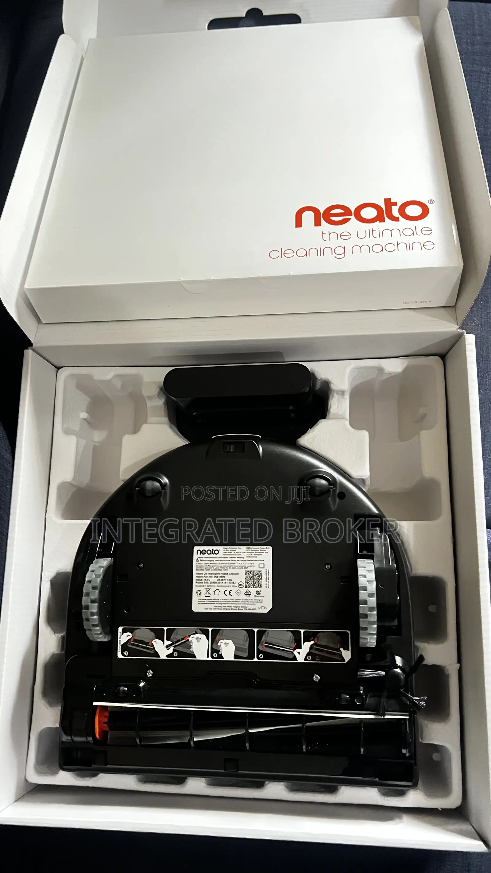 Neato D Series Robot Vacuum Cleaner