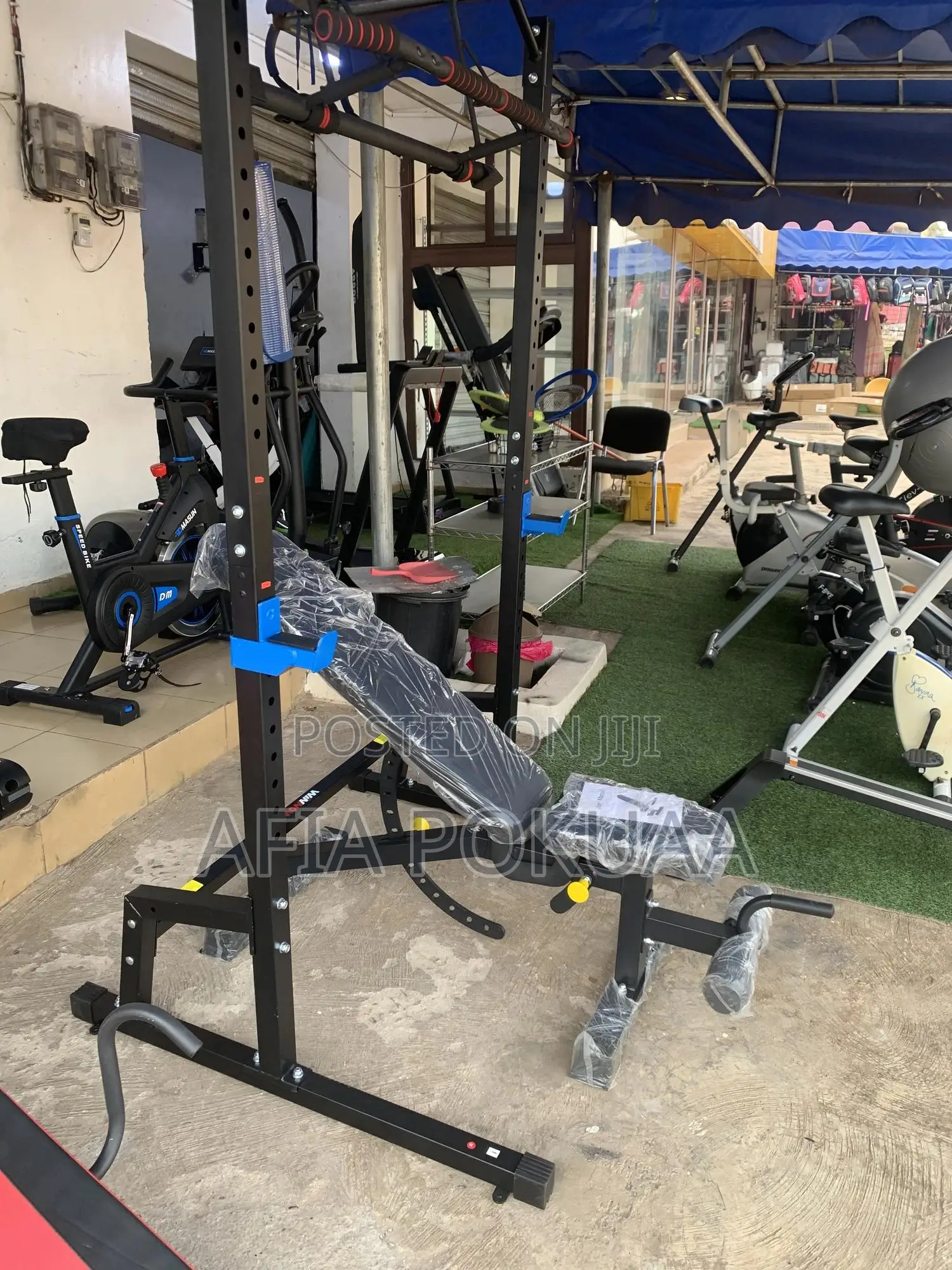 Squat With Bench