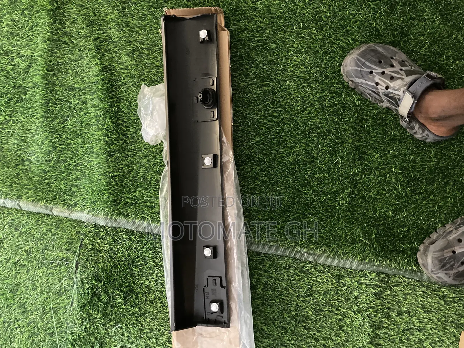 Outlander 2023 Back Door Moulding