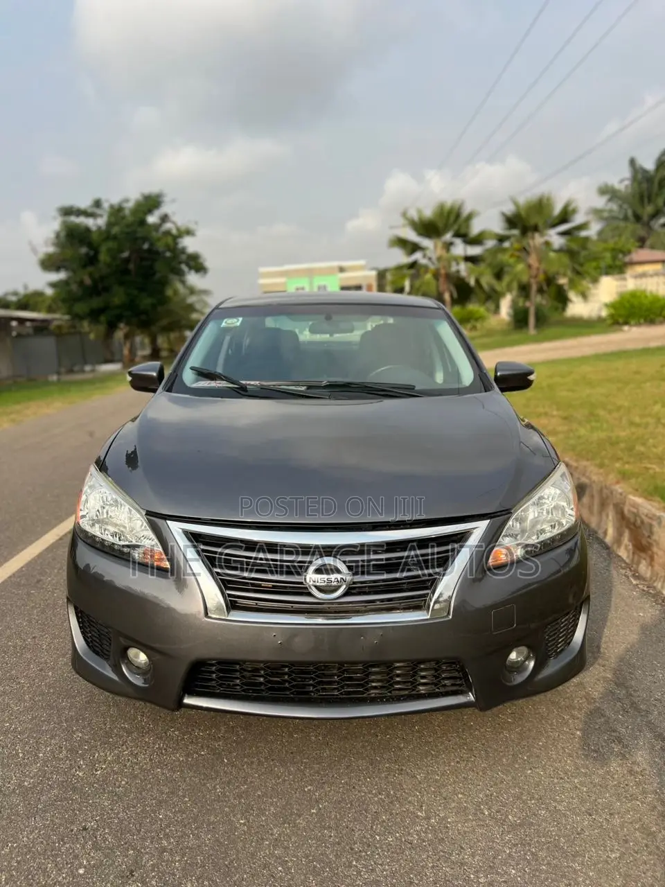 Nissan Sentra SR 4dr Sedan (1.8L 4cyl CVT) 2015 Gray