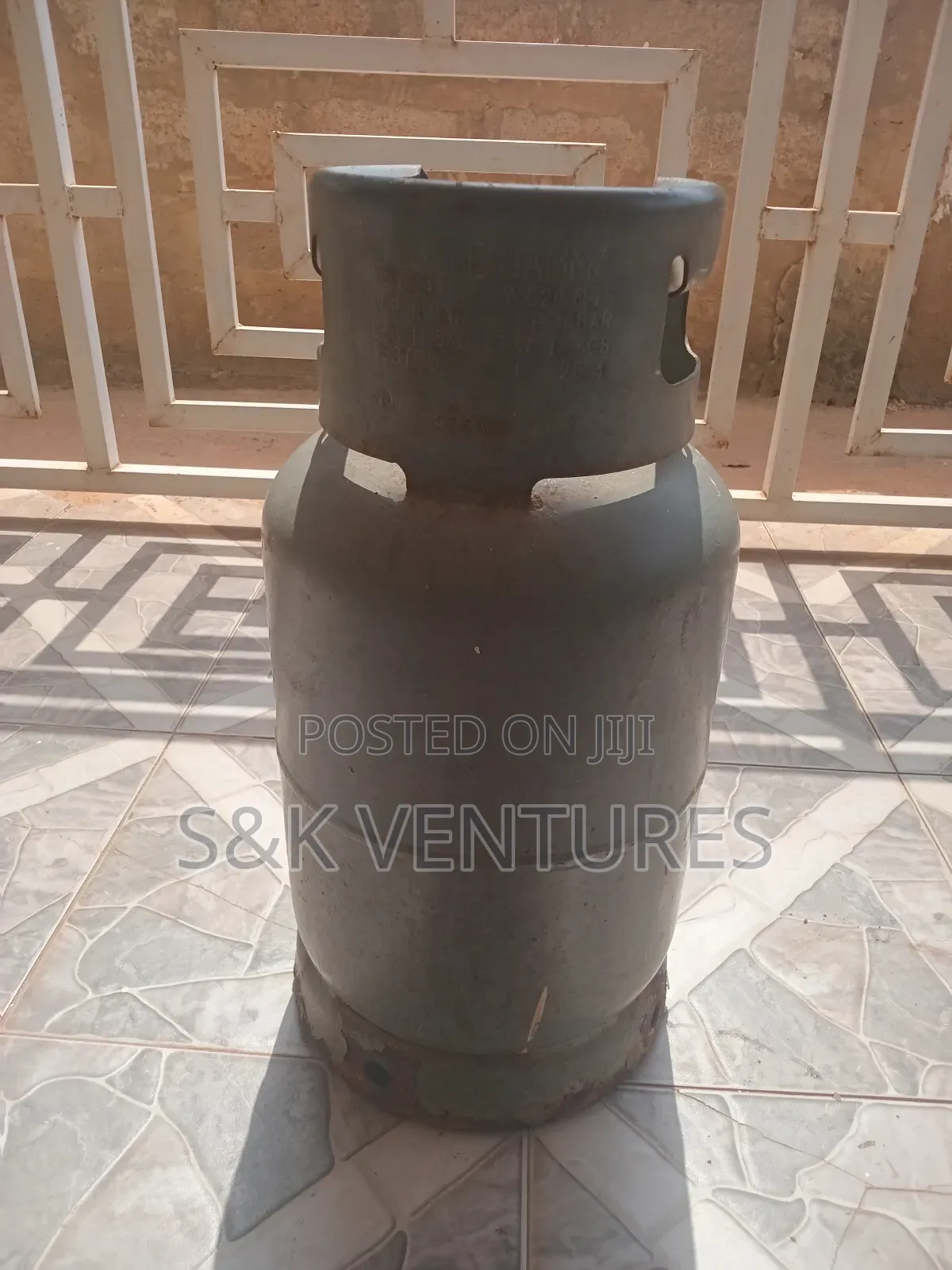 Gas Cylinder