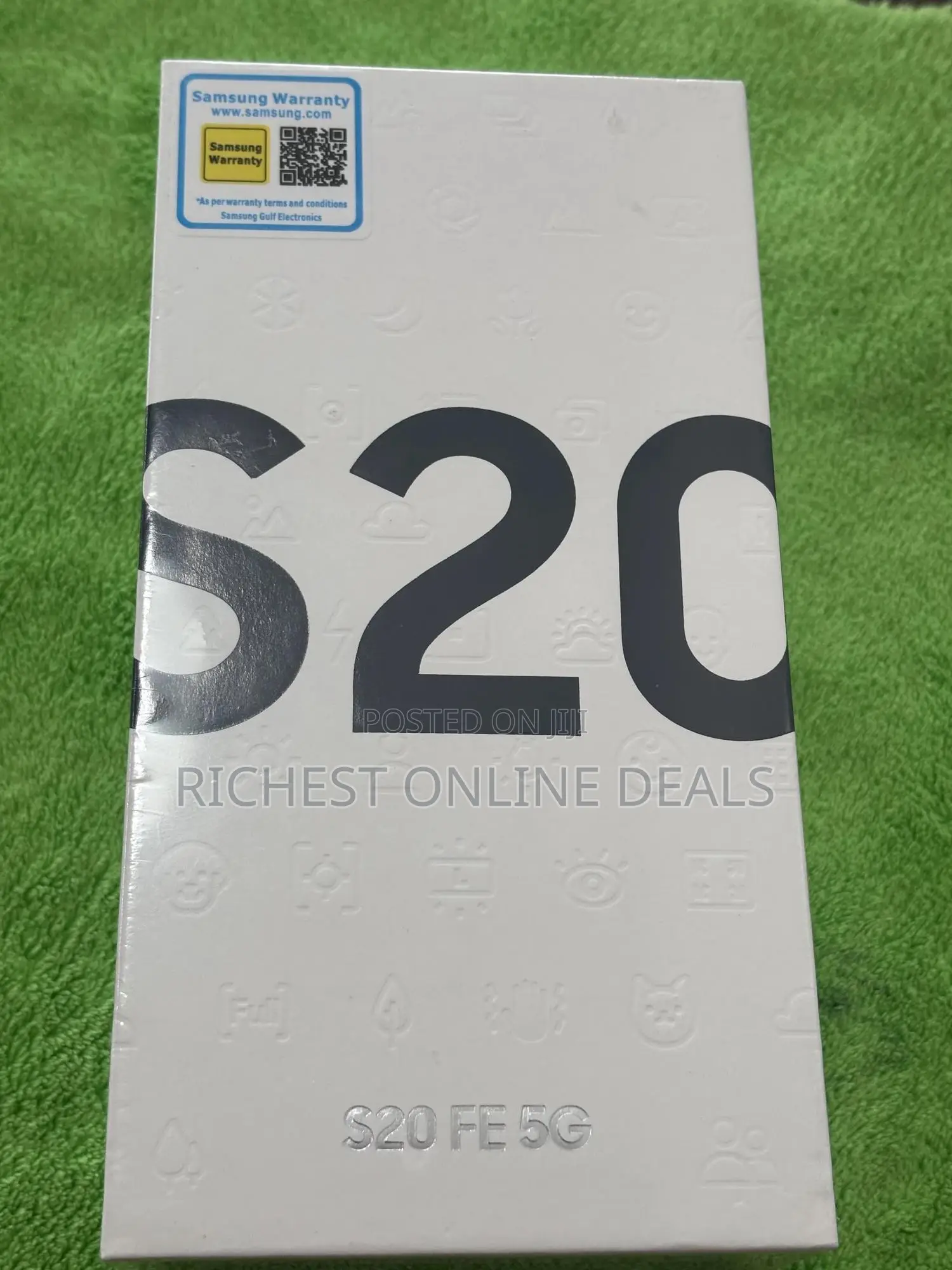 New Samsung Galaxy S20 FE 5G 256 GB Blue
