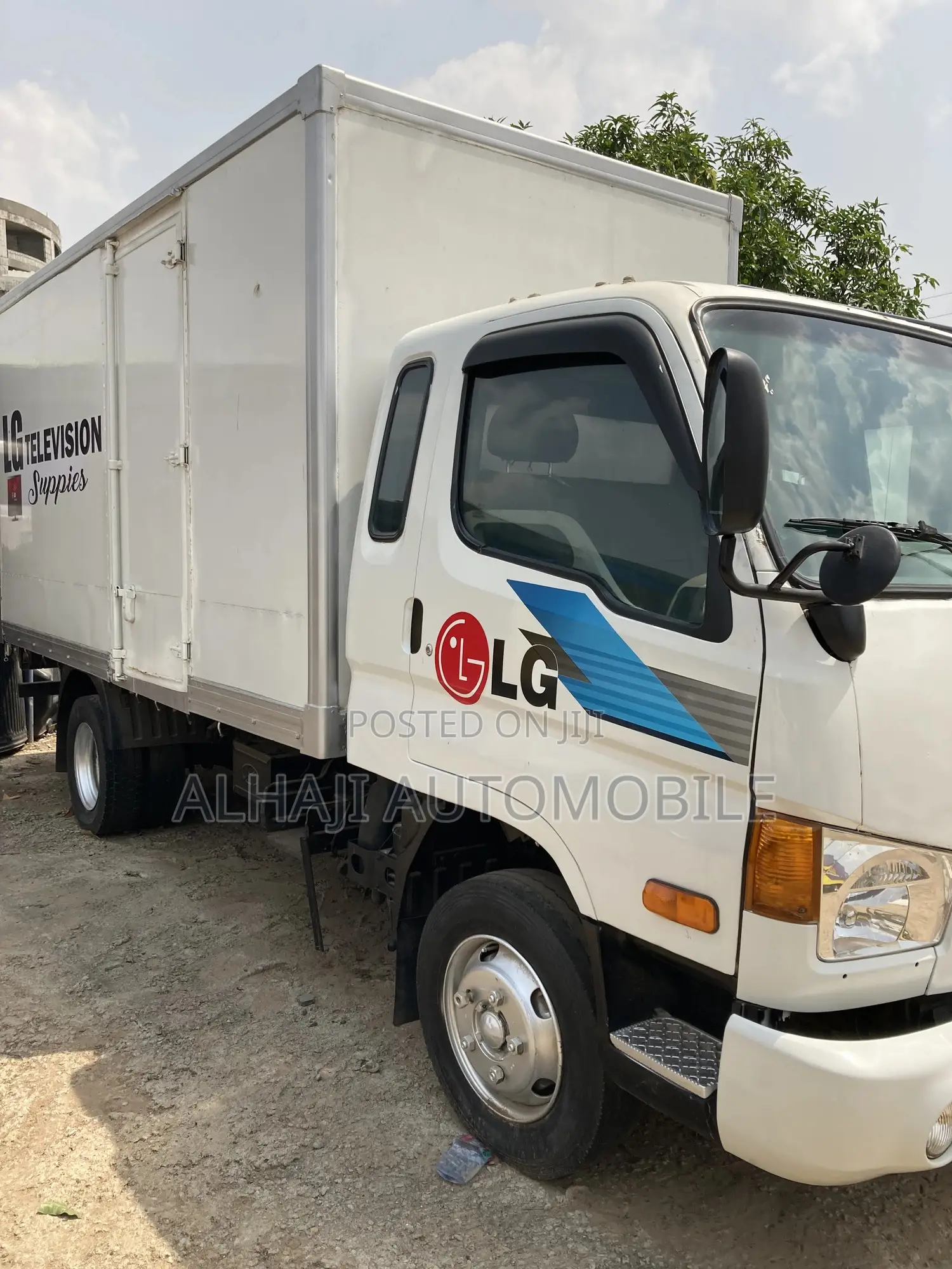 Hyundai Mighty (2) Container