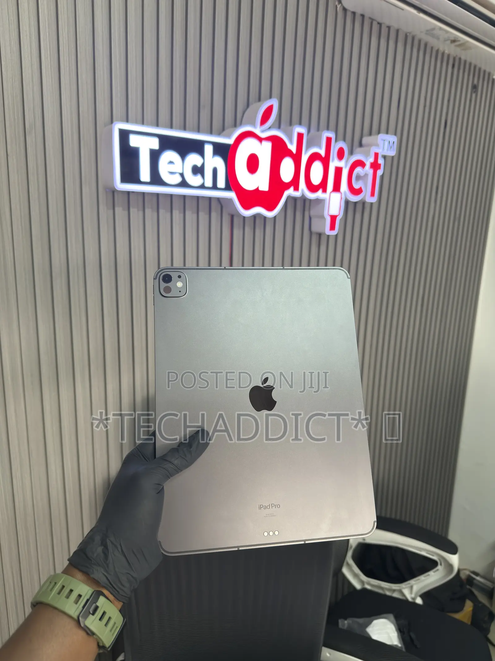 Apple iPad Pro 13 (2024) 256 GB Gray