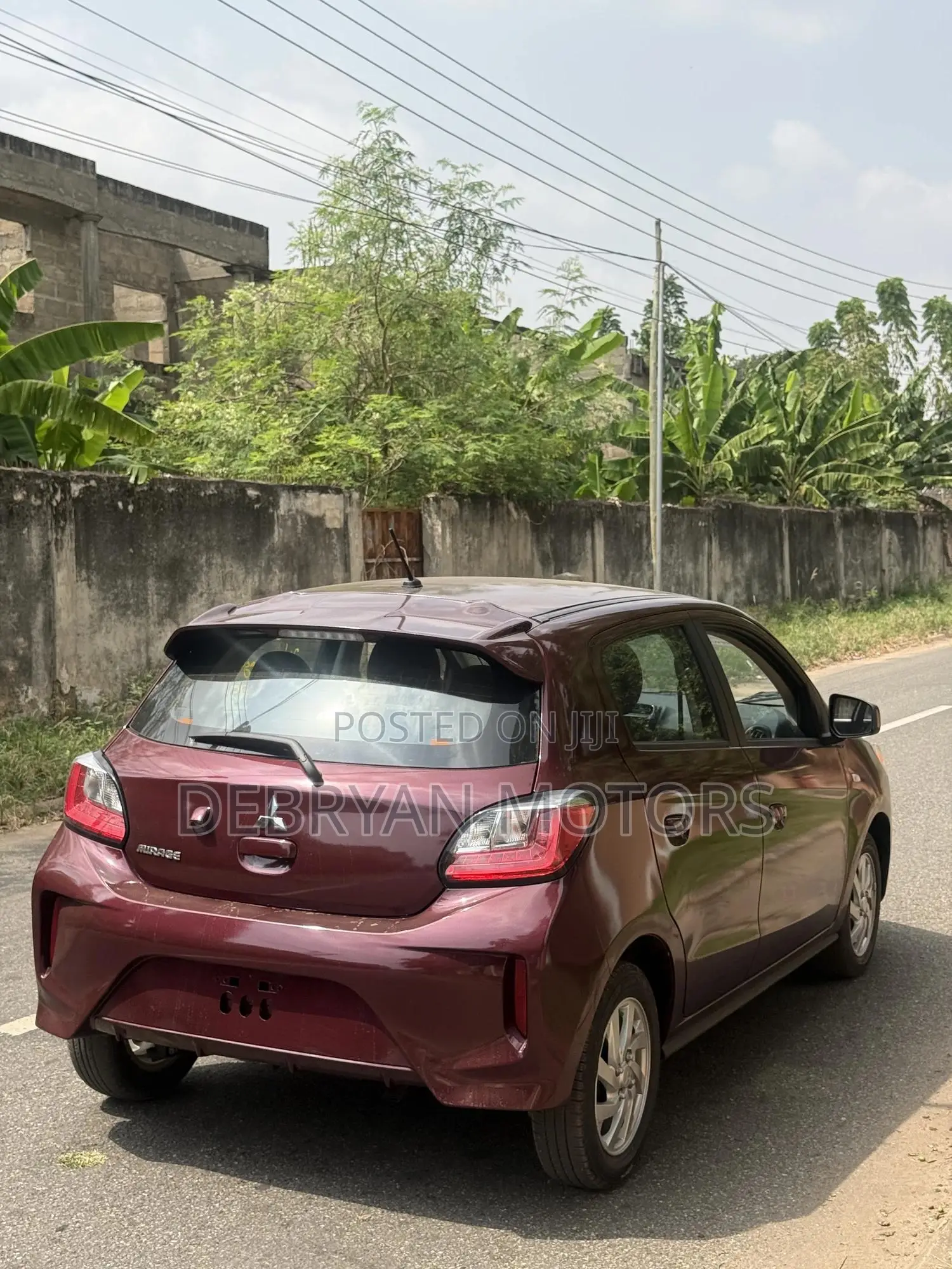 Mitsubishi Mirage ES 2024 Burgundy