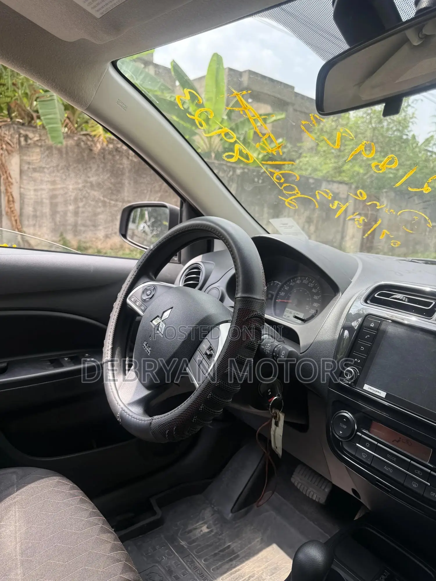 Mitsubishi Mirage ES 2024 Burgundy