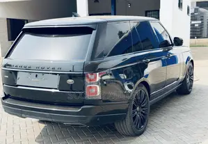 Land Rover Range Rover Vogue 2018 Black